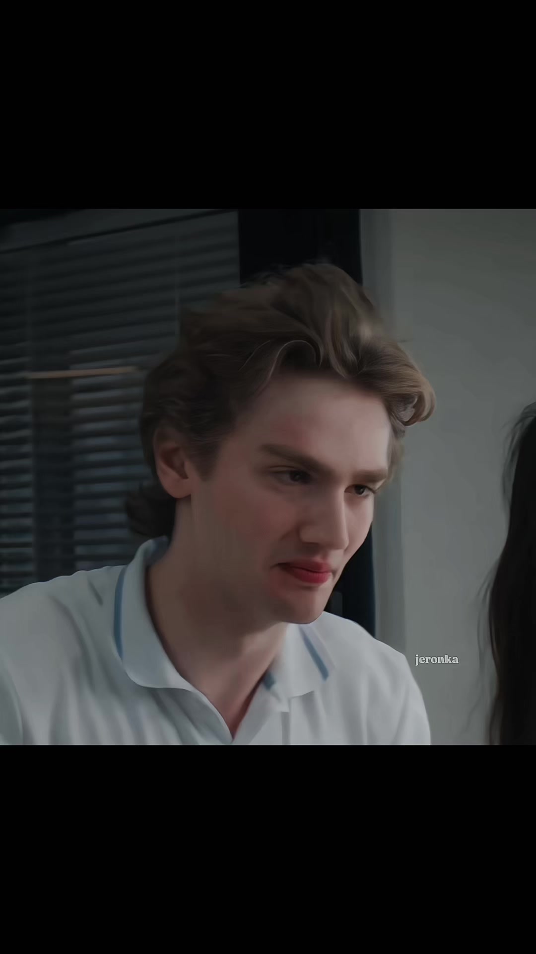 @🖤