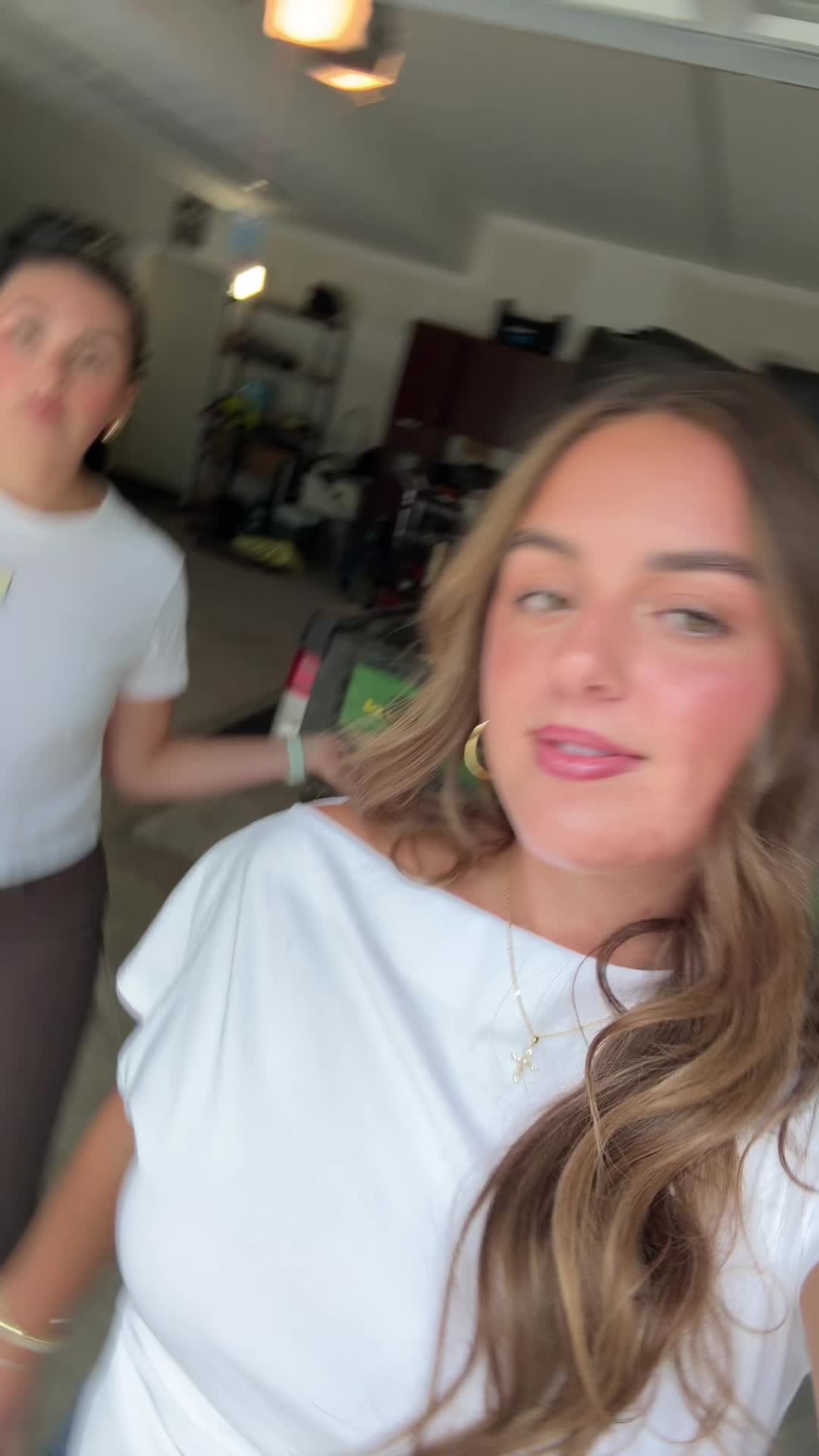@Mia