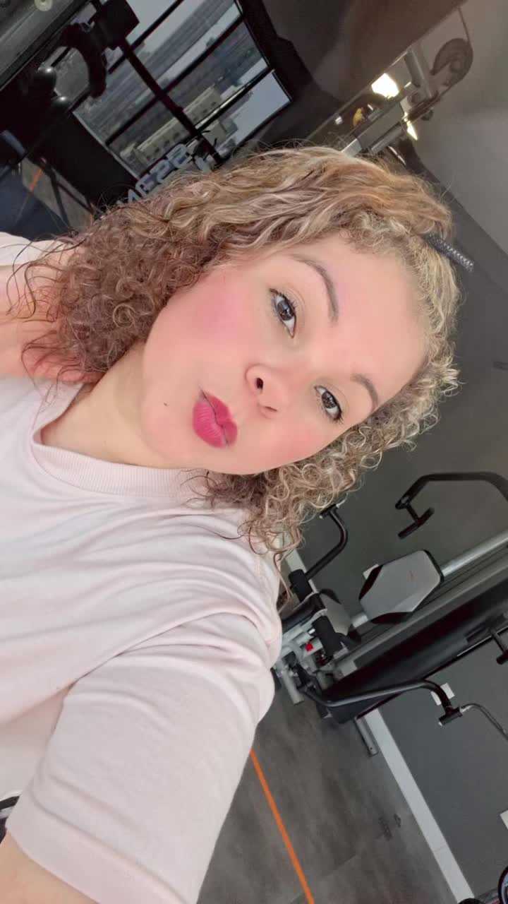 @michellyholanda87