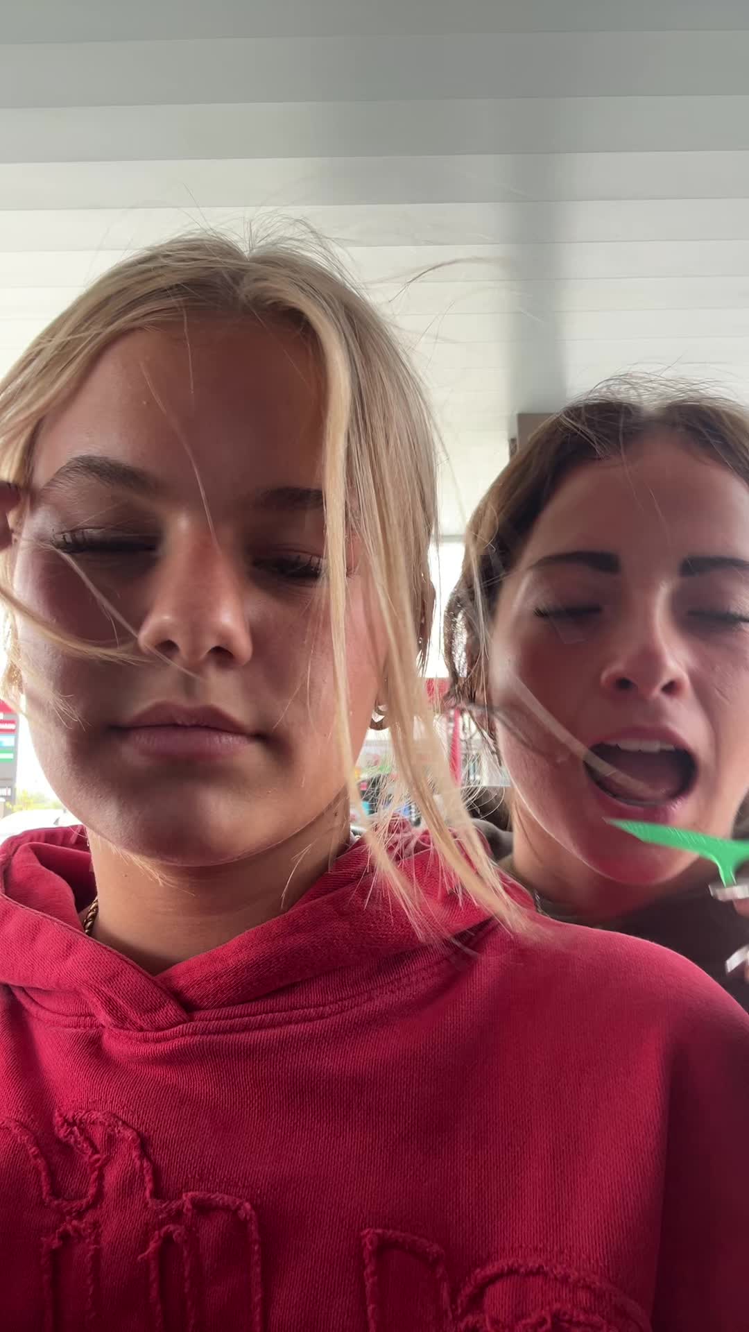 @reesesspamss411