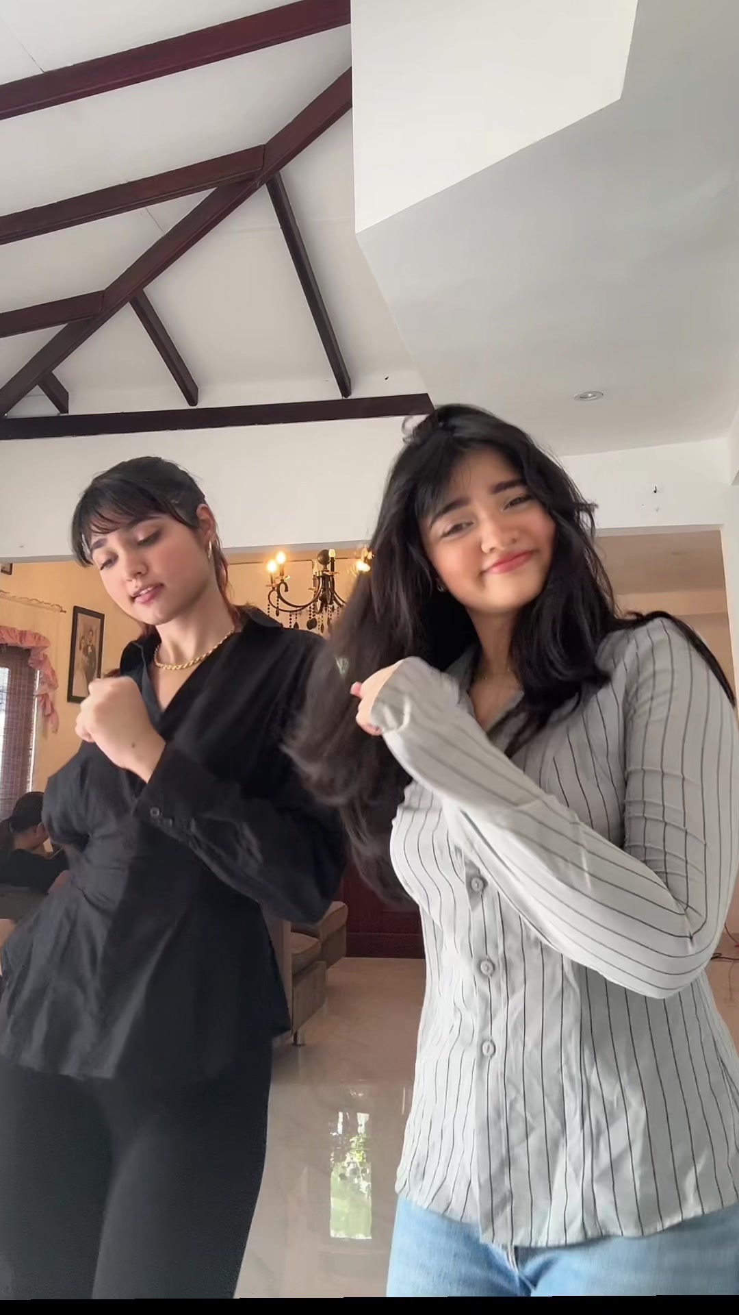@Maria🧞♀️