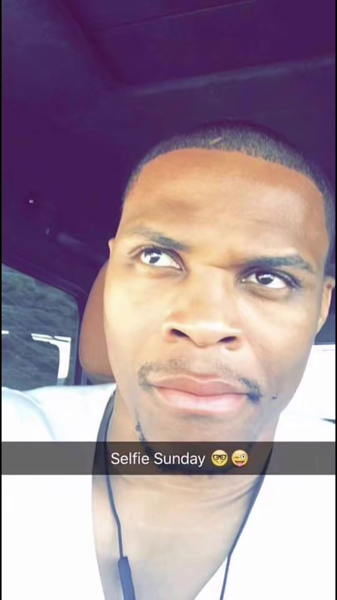 @😐