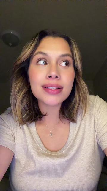 @LizzzRenee