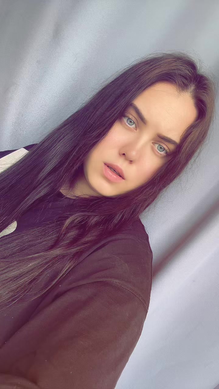 @Ксения ✨