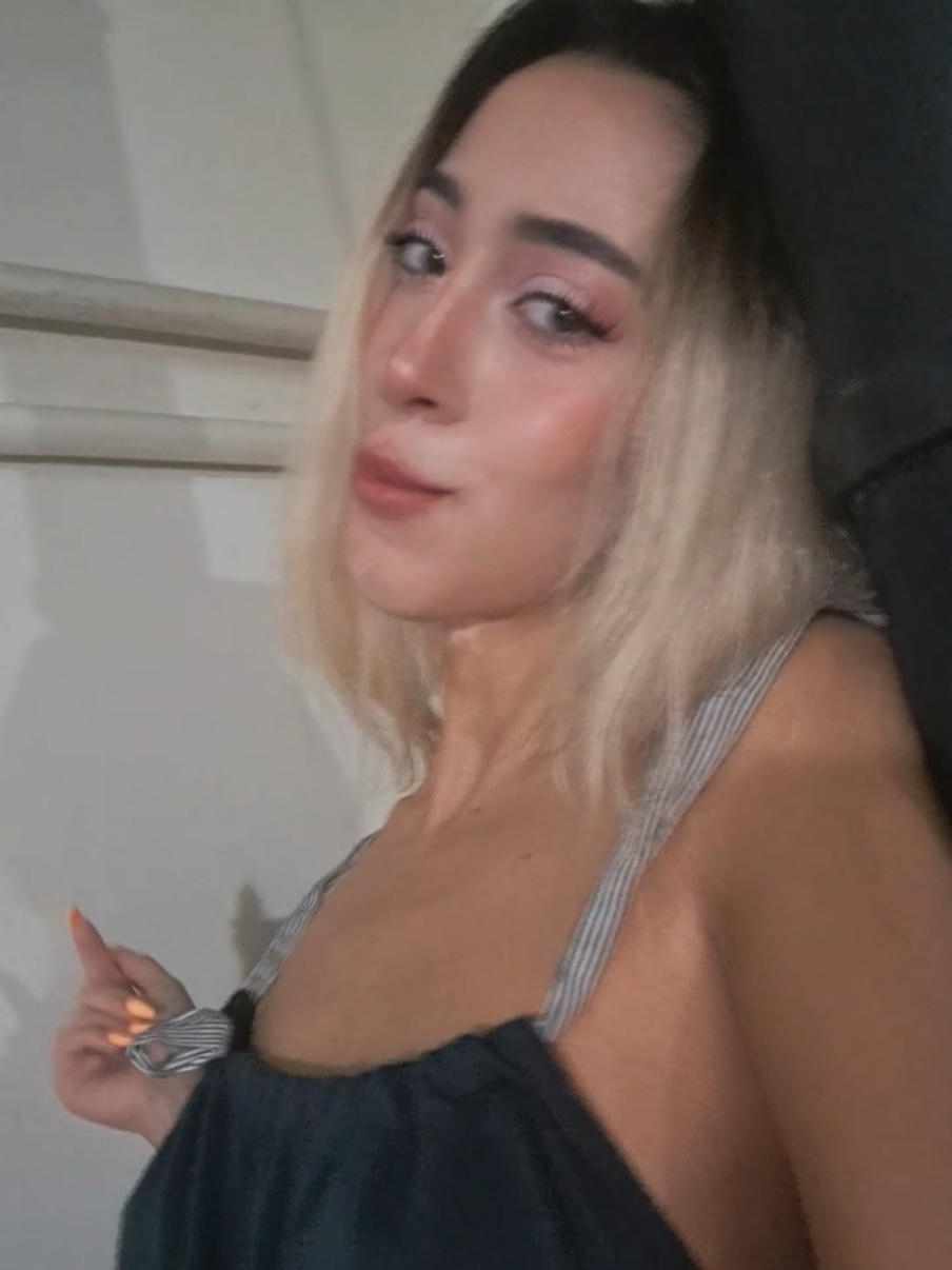 @Niusha