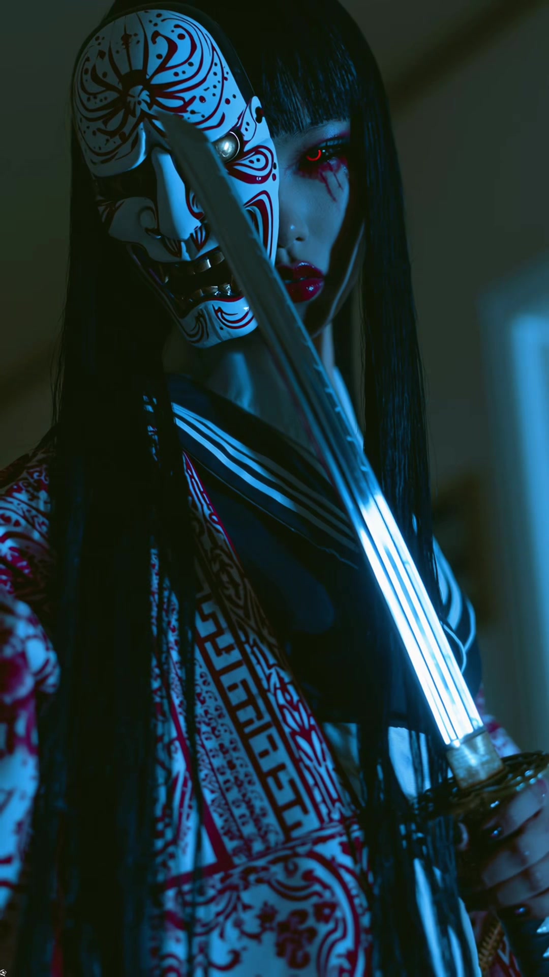 @𝖑𝖎𝖌𝖍𝖙