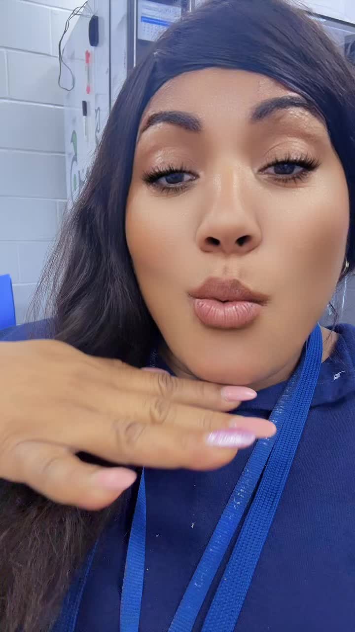 @Fior Vásquez