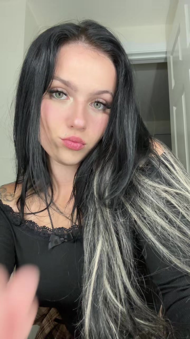@Lexi