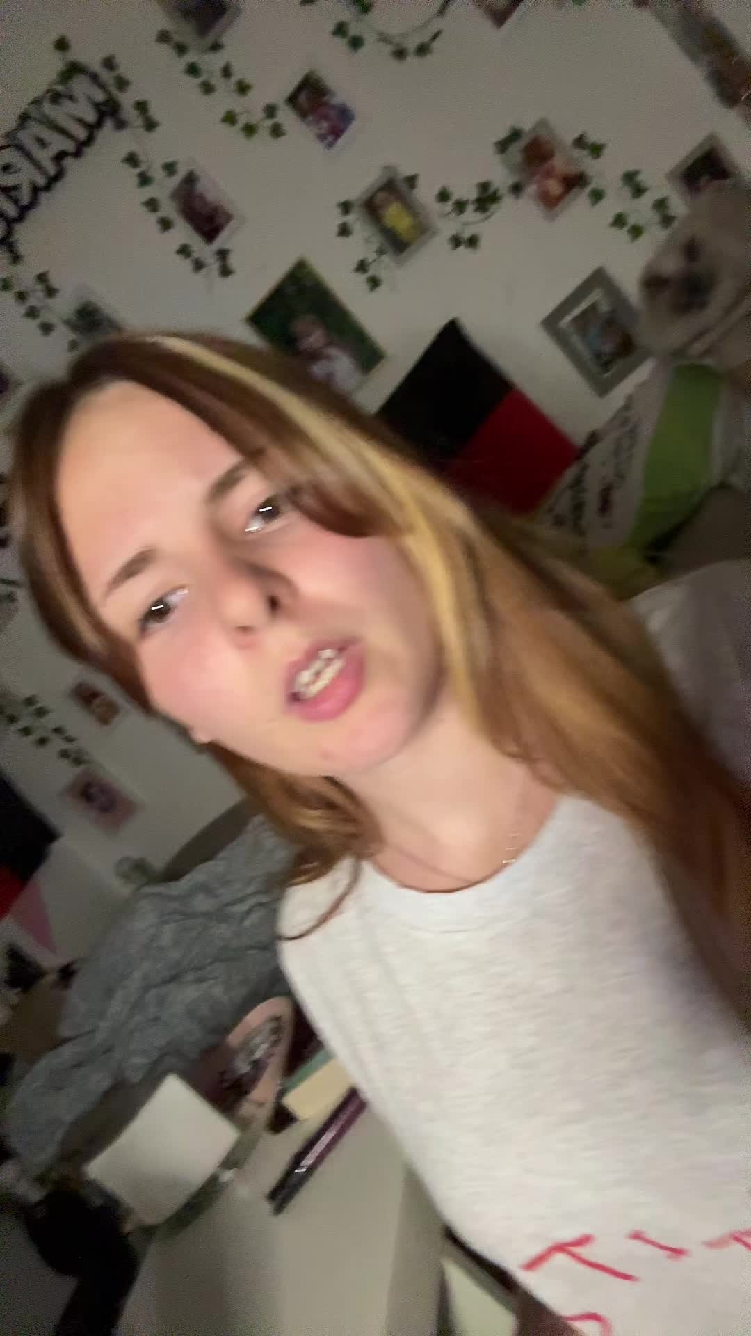 @Laura Marie Becker