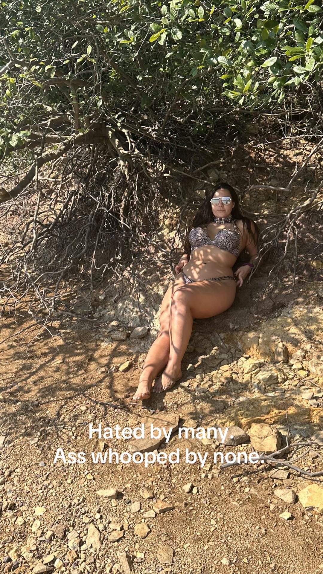 @Dominique Demus