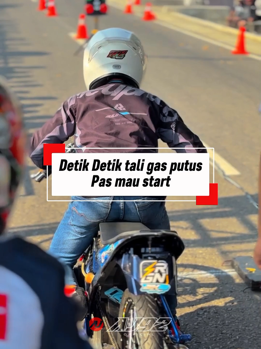 @𝗔𝗝𝟵𝟮