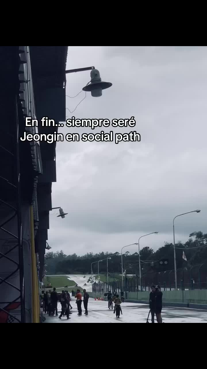 @Filosof&iacute;a🐺
