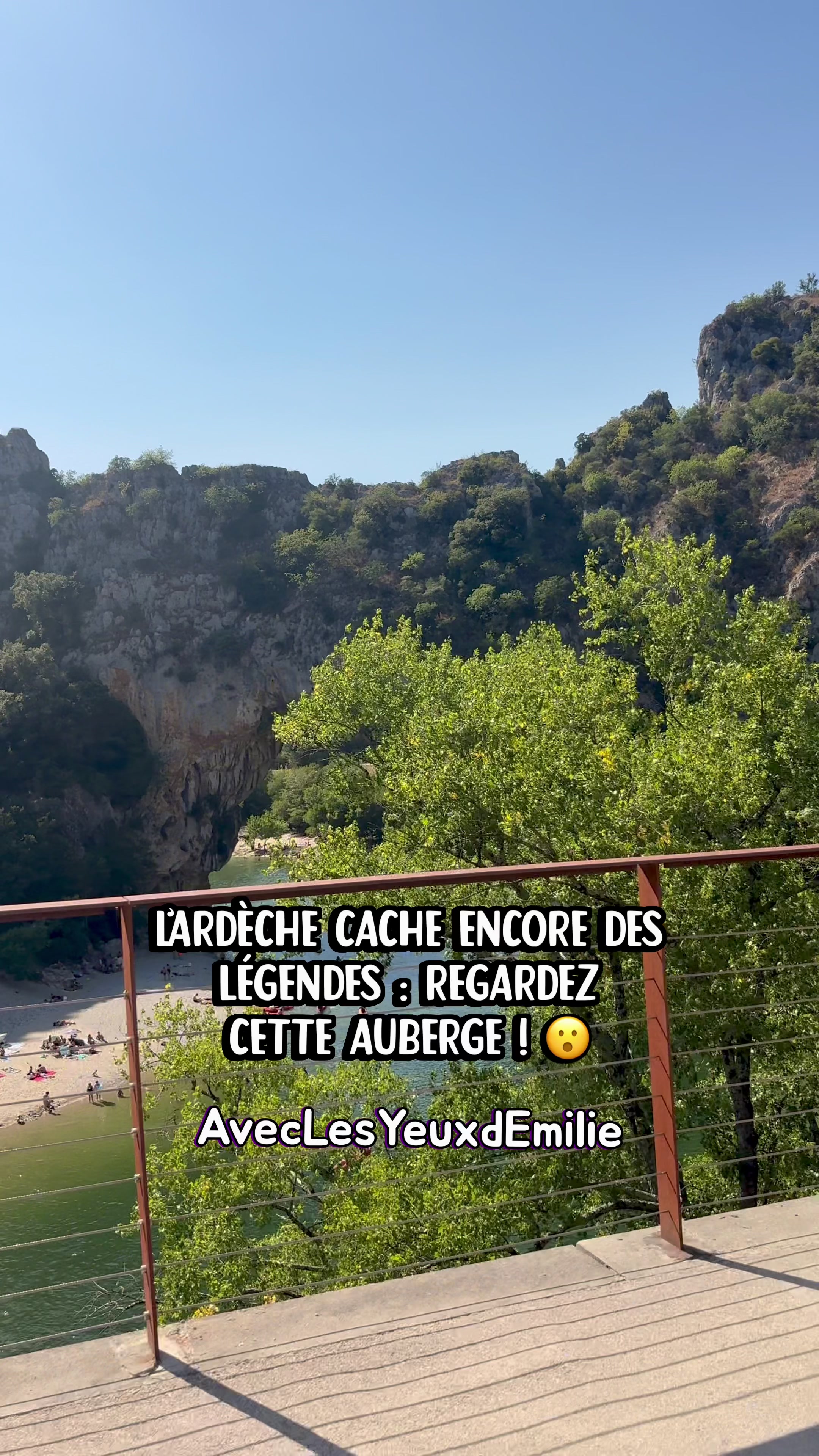 @AveclesyeuxdEmilie
