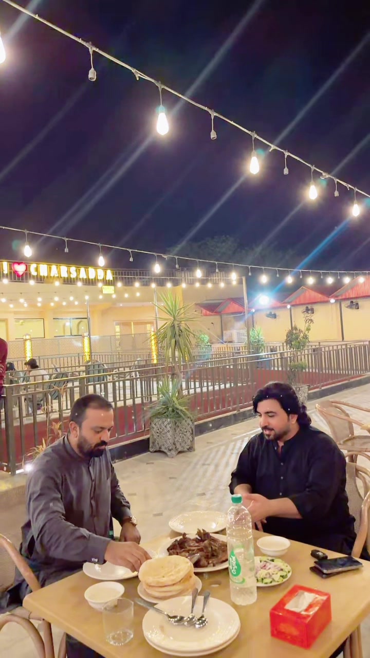 @Azam Wahab 🇵🇰