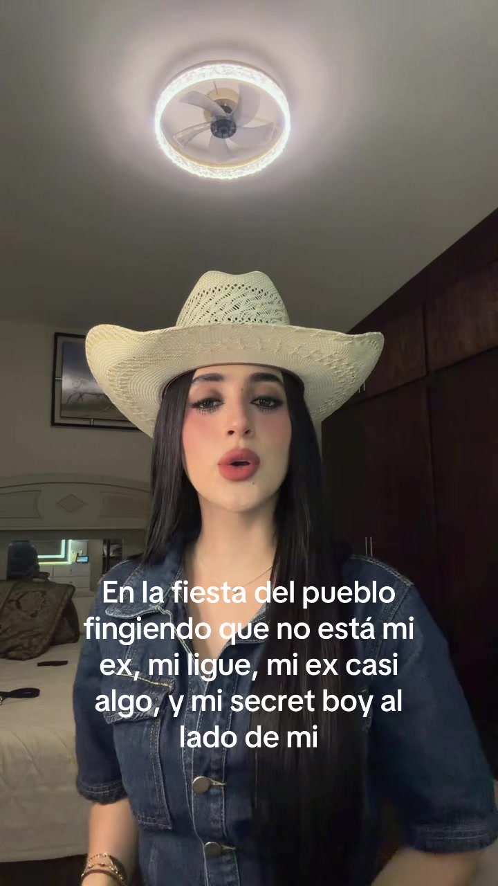 @𝑁𝑎𝑡𝑎𝑙𝑖𝑒