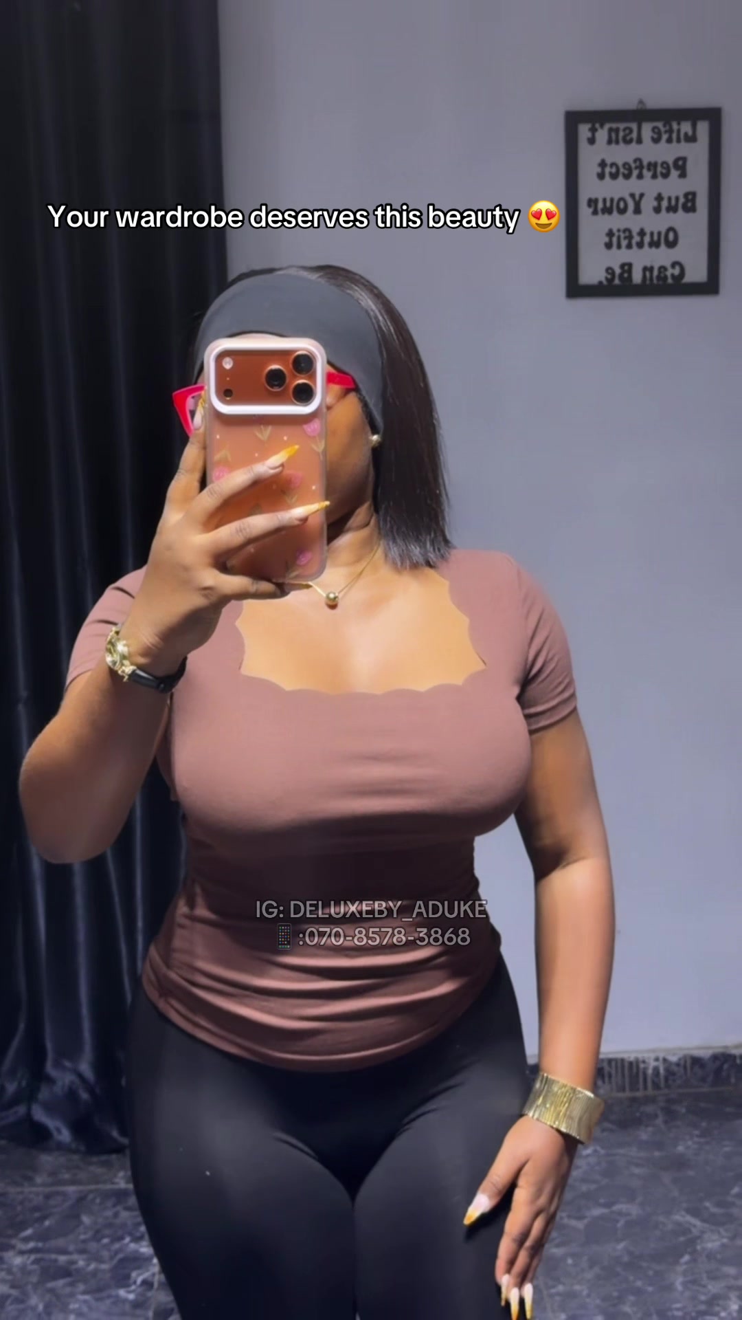 @Deluxebyaduke (CLOTHING STORE)