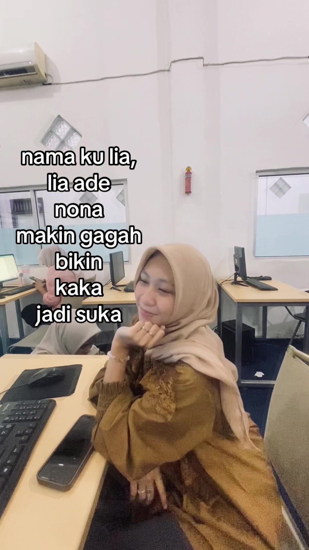 @aulia siregar