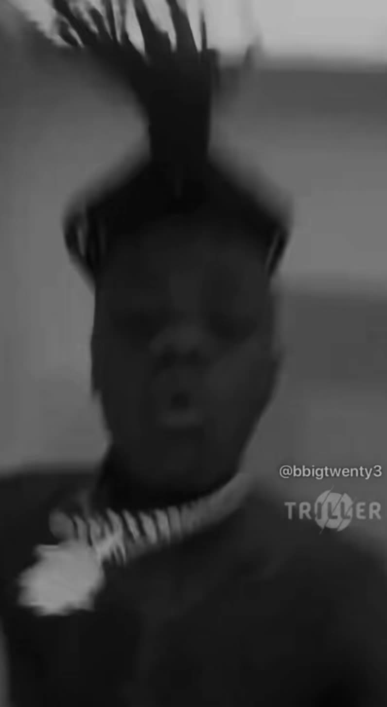 @🧨