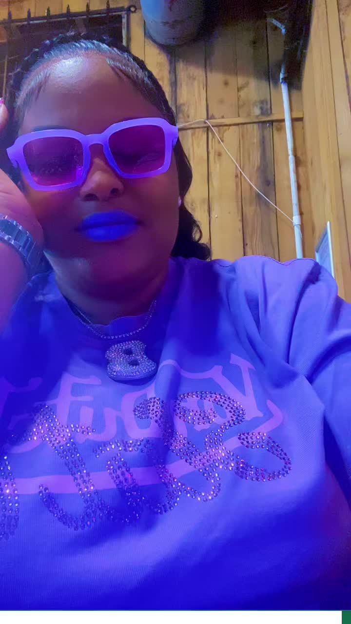 @ColorMeHawttStuff