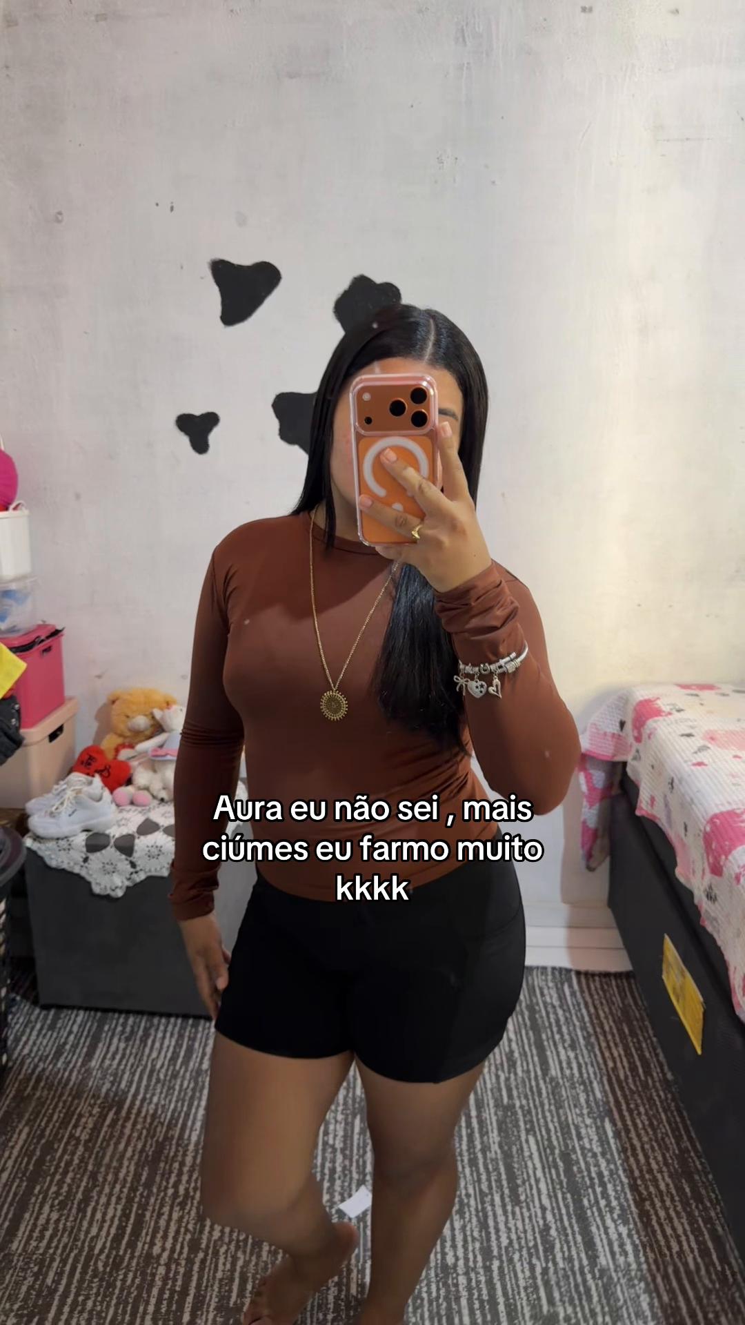 @clarytasouza_