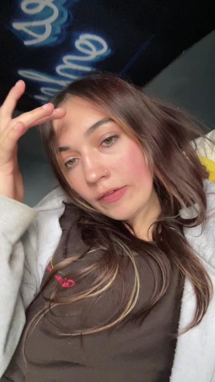 @queenzee._420