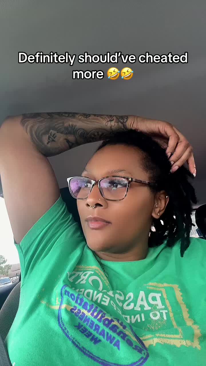 @pretty__younique