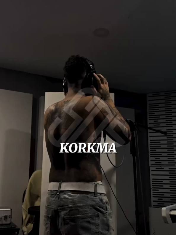 @𝟐𝖒✶