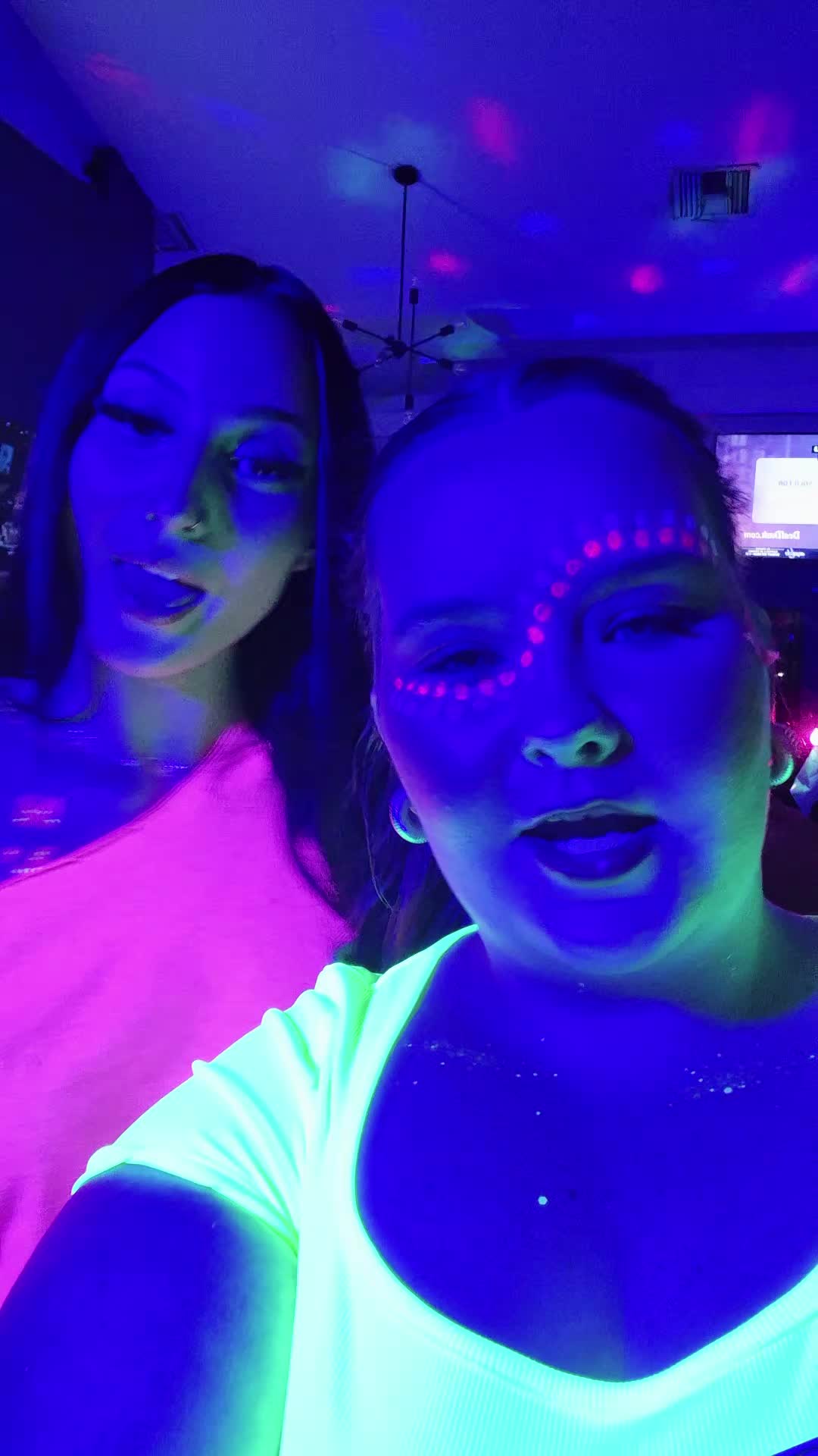 @its_urgirl_avs