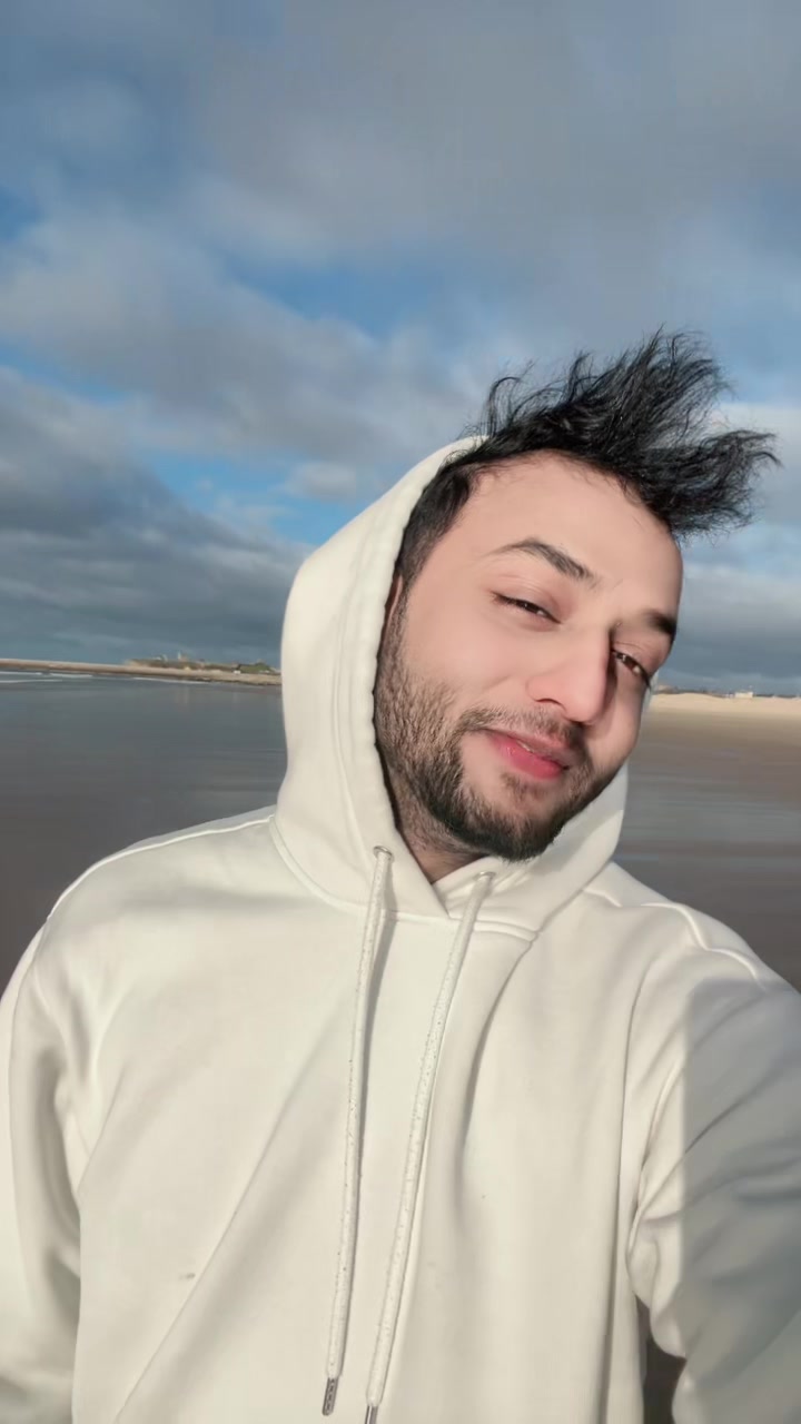 @𝙕𝙖𝙞ن🇬🇧
