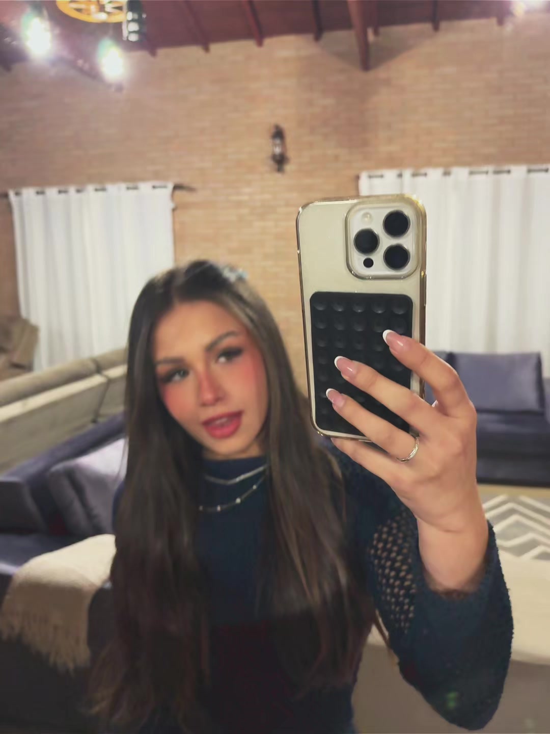 @Giovana Borges