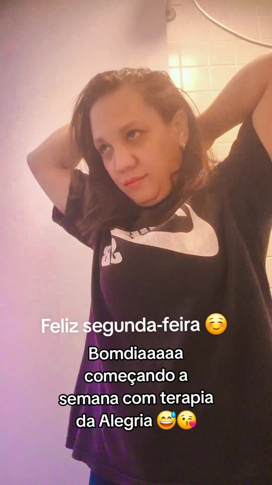 @Lilifeliz