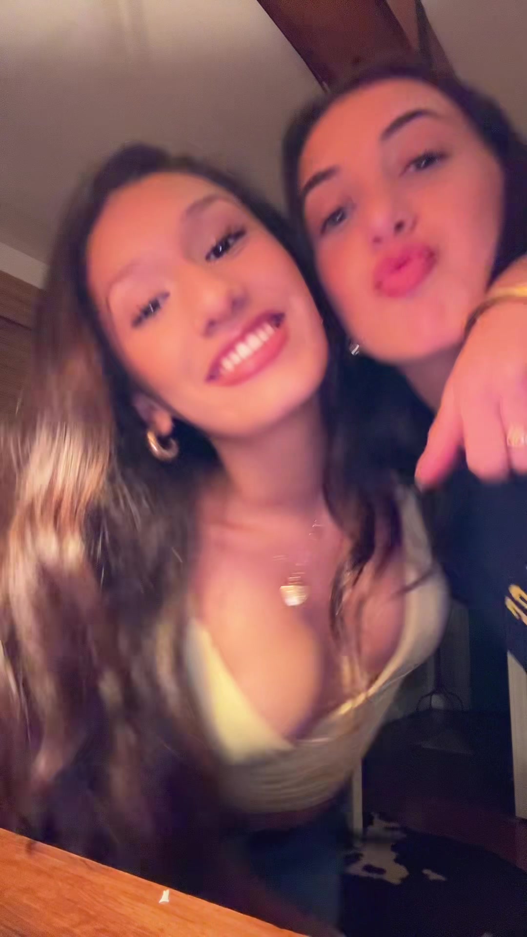 @Renata