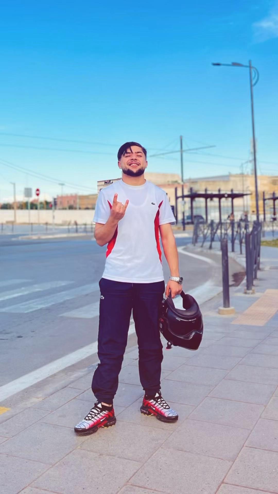 @Oussama 27