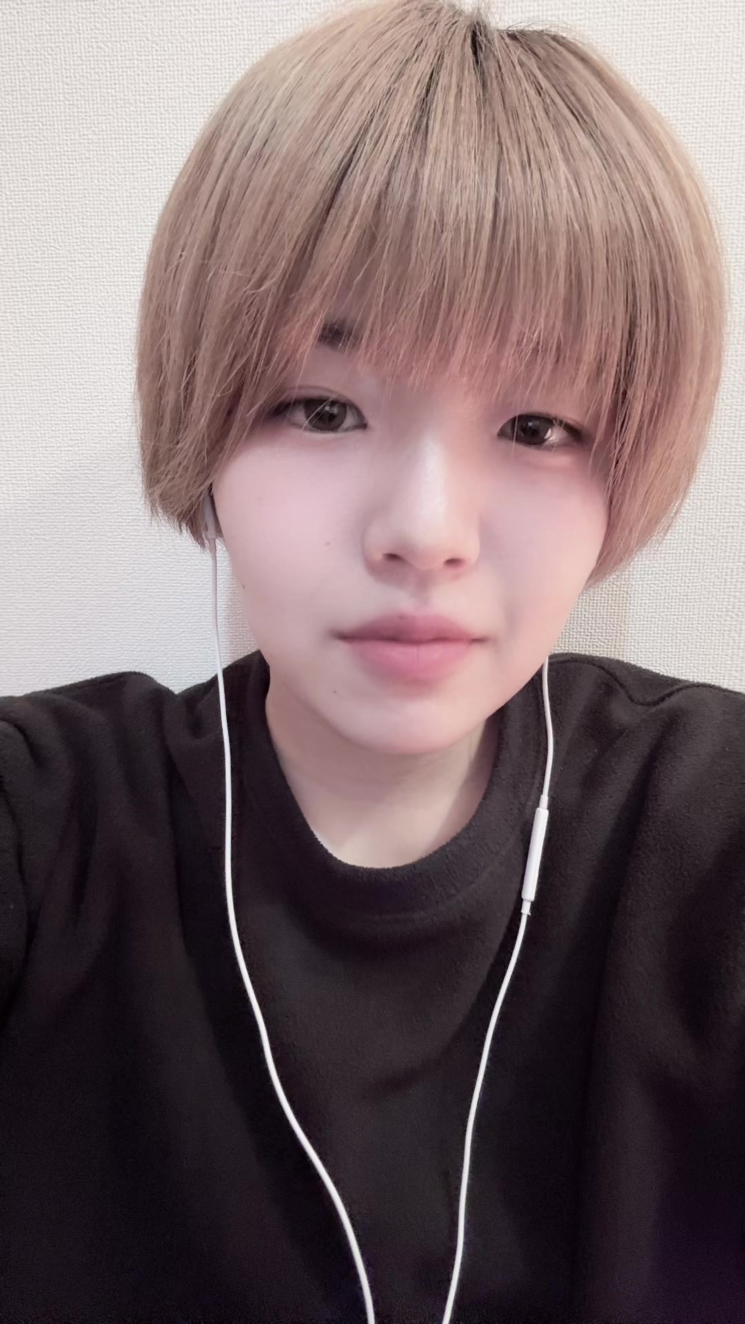 @ろく
