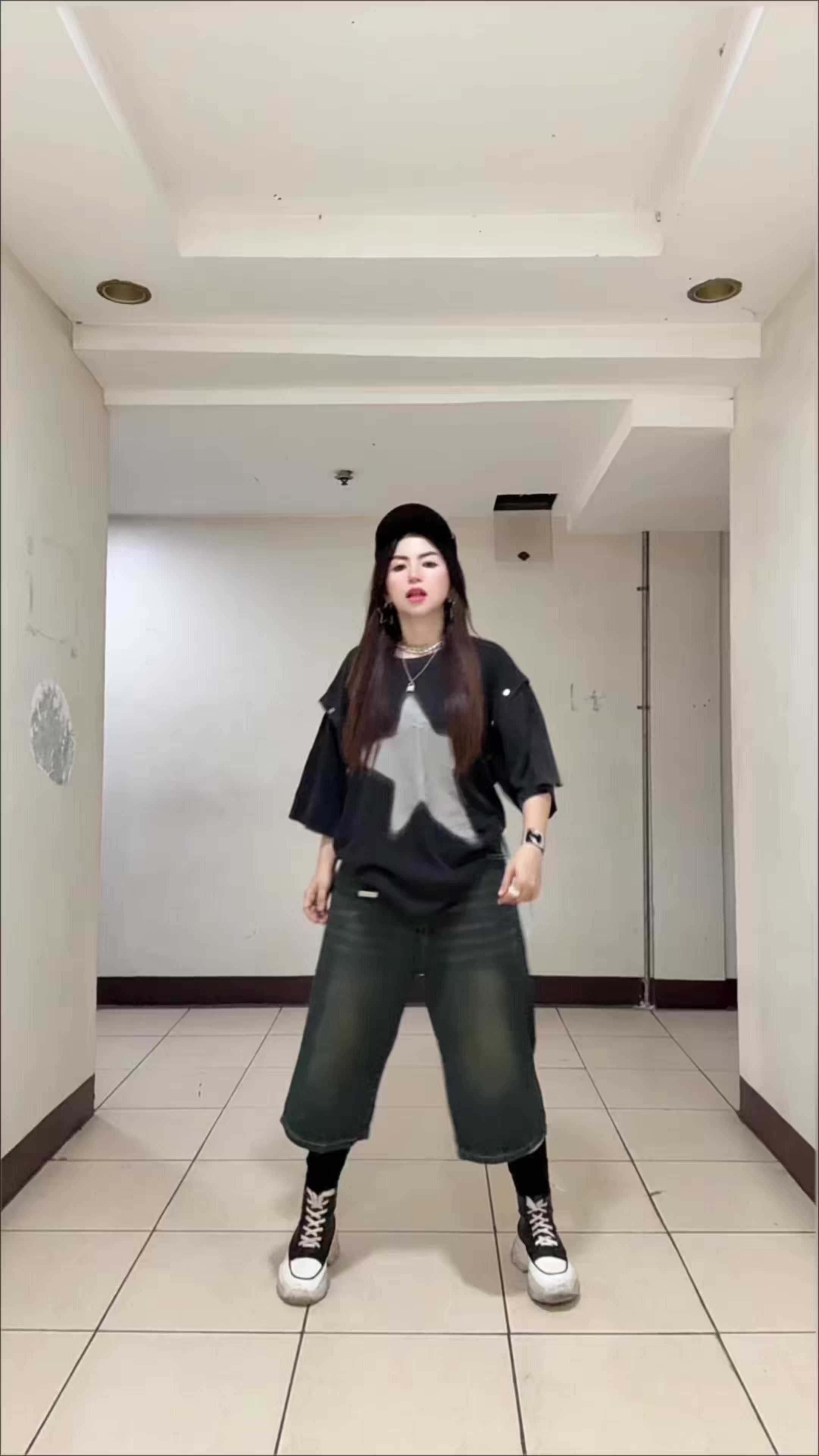 @JingkyMoves