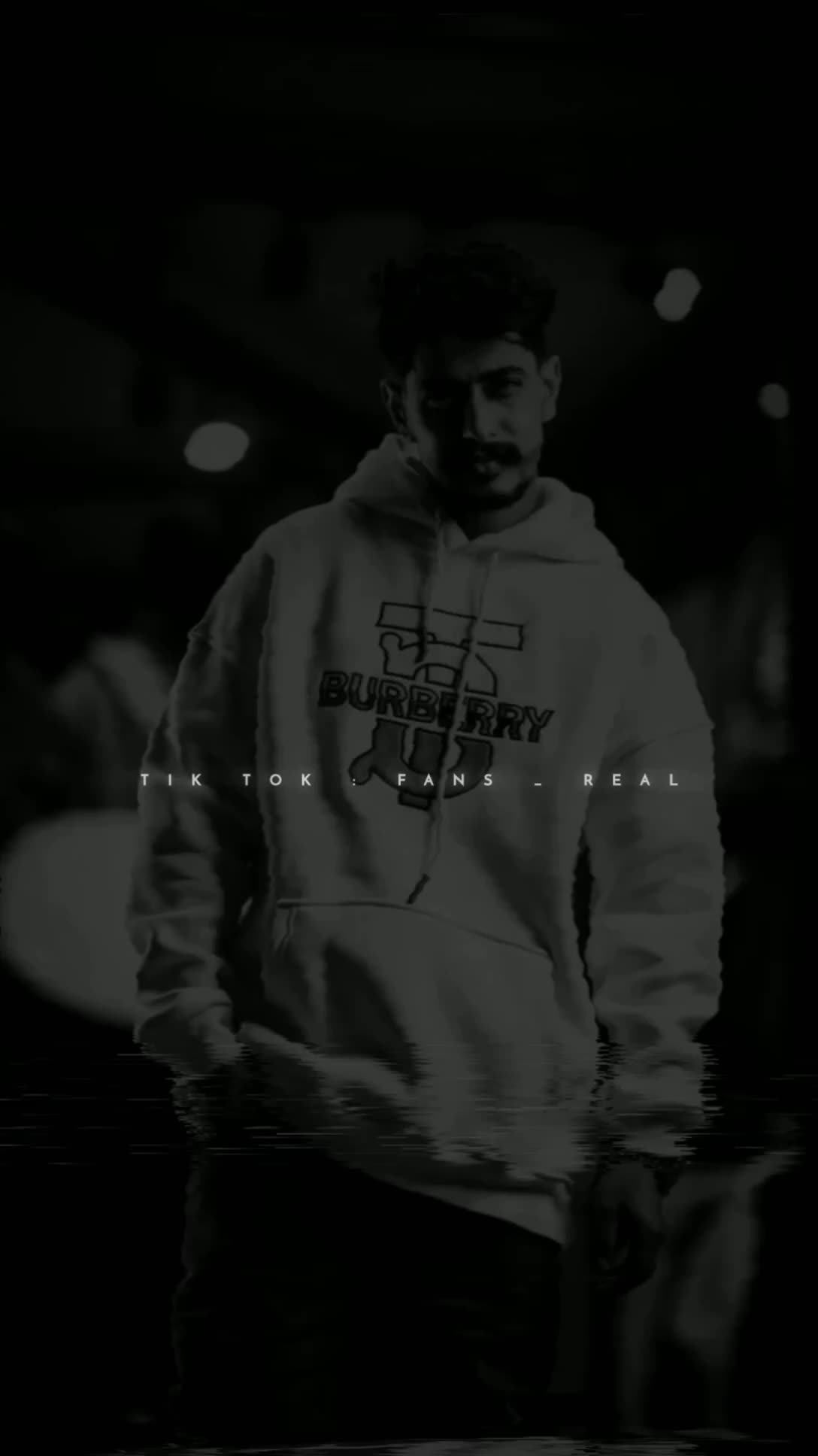 @F A N S _ R E A L
