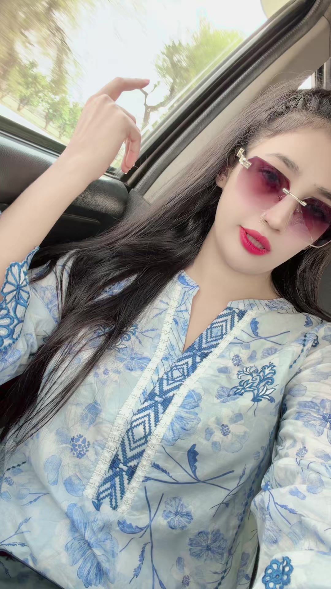 @Sania Khan Actress