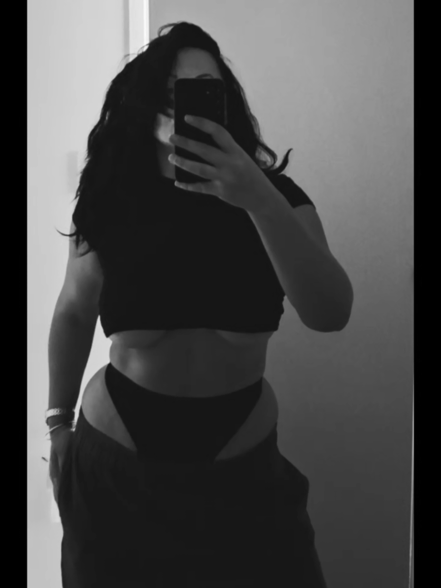 @Nina Diaz