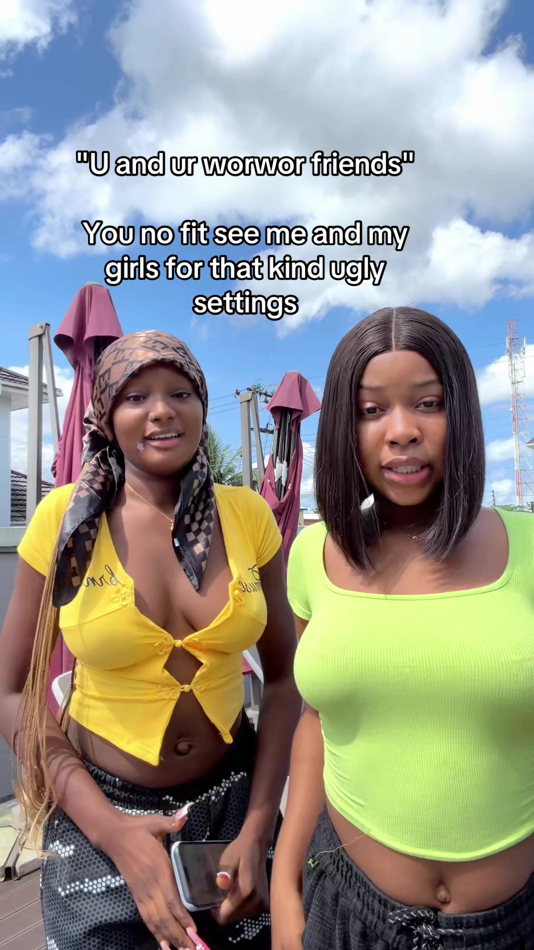 @Ella🖤