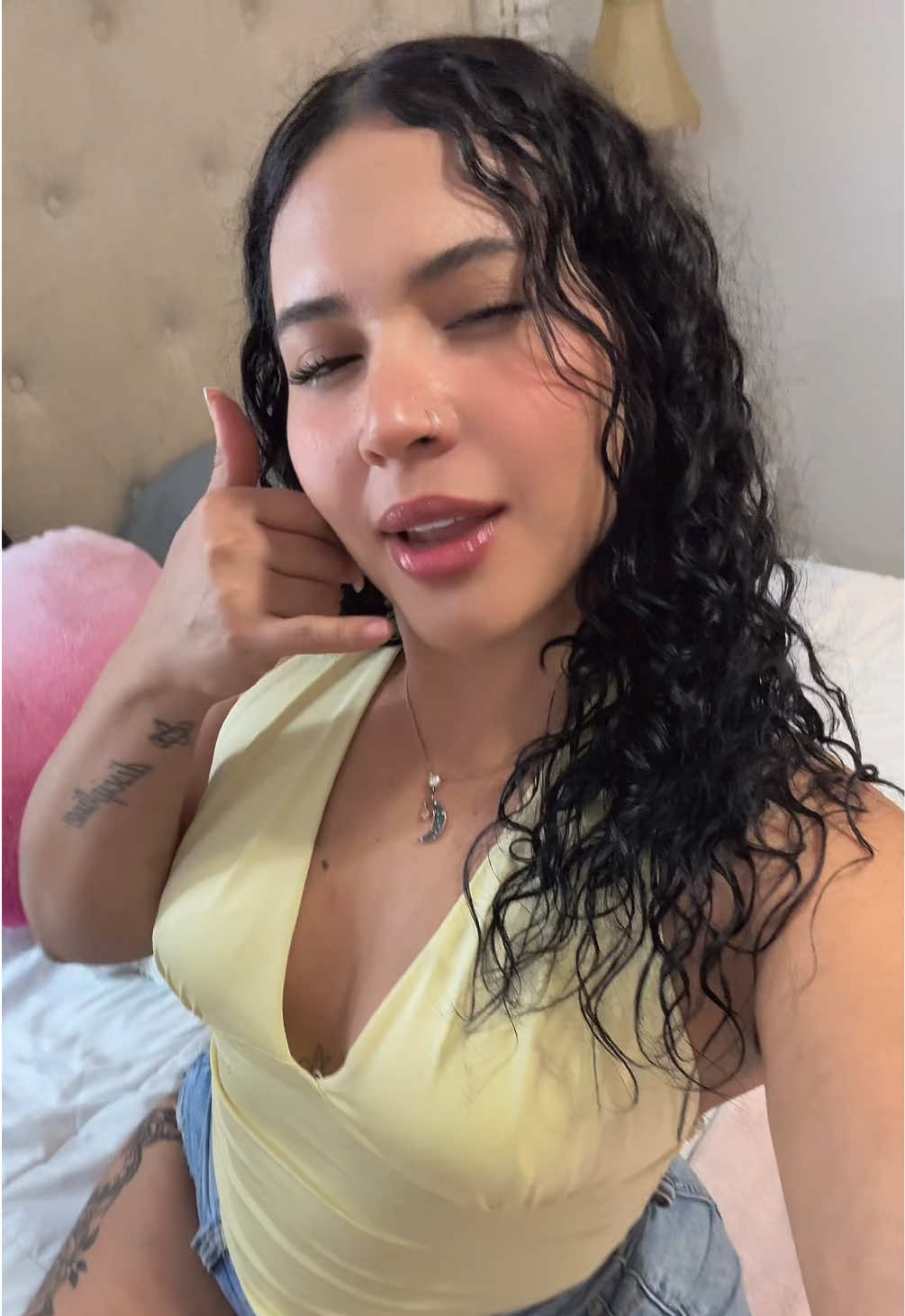 @𝐌𝐄𝐑𝐋𝐎𝐀𝐍𝐈𝐈 🍷