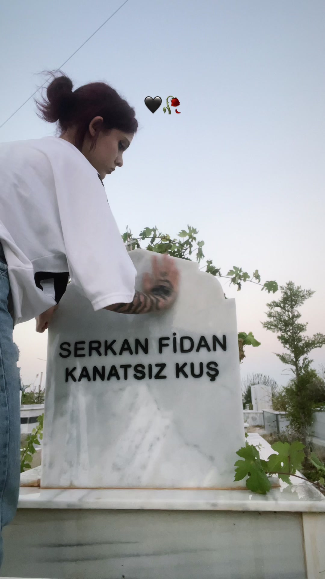 @çaki🦈