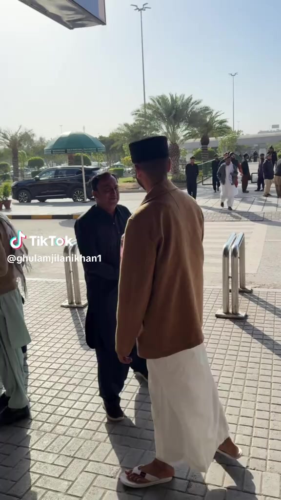 @الطاف حسین