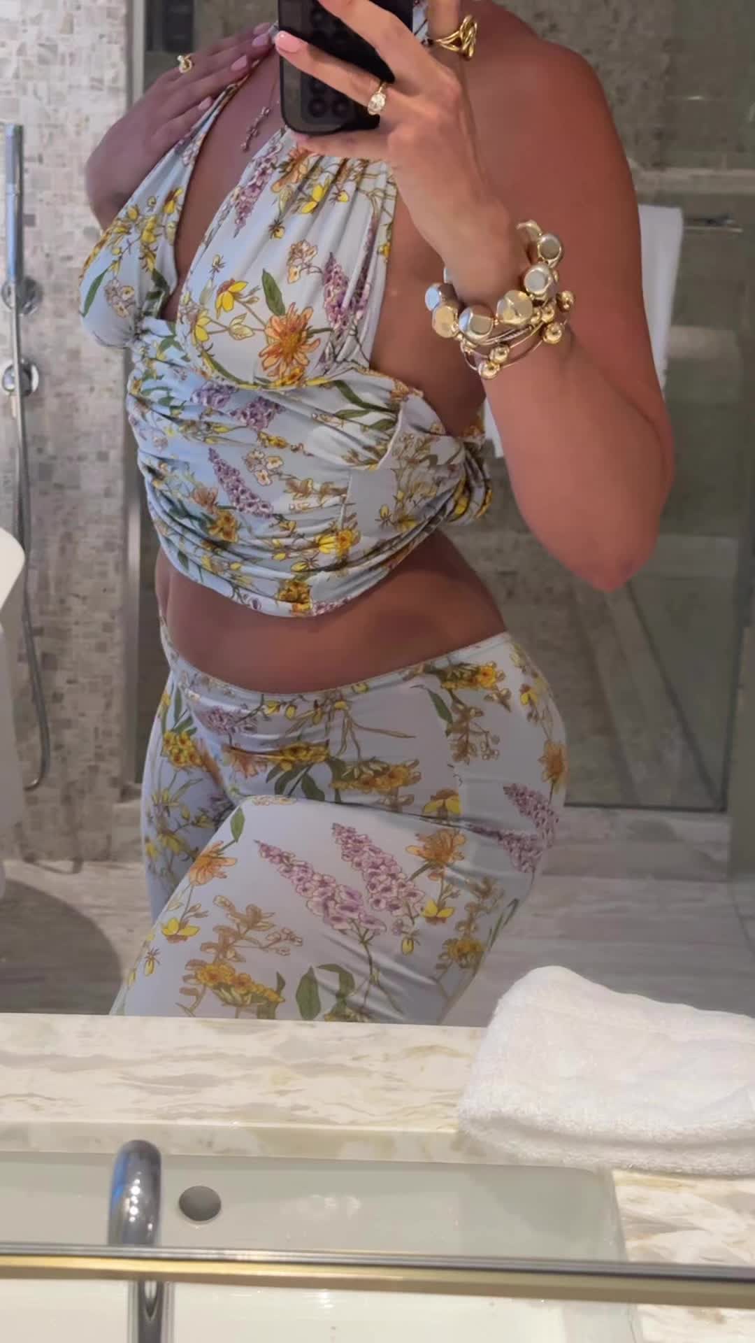 @Yesjulz