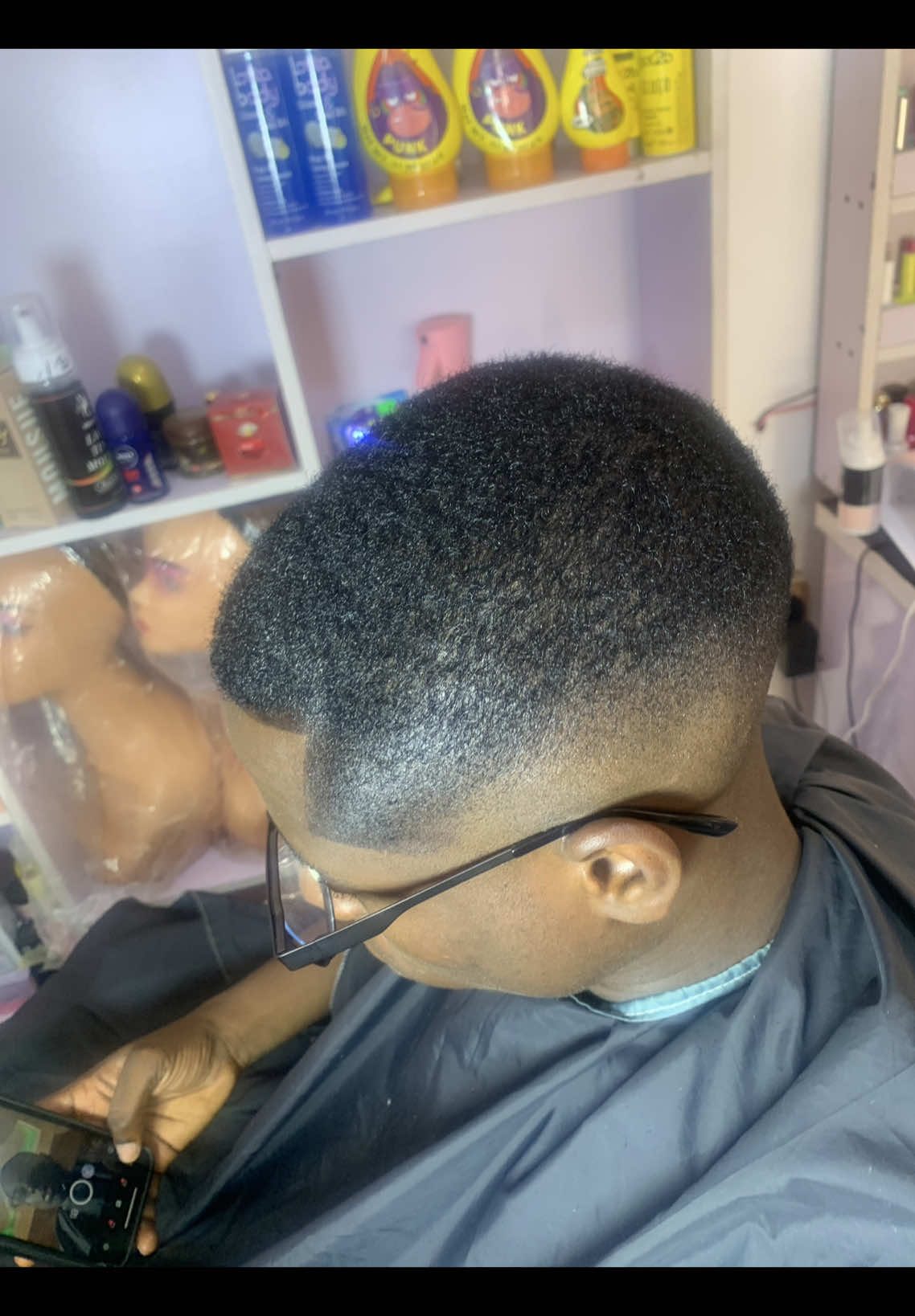 @❤️Unisex_Salon_ in_Monatan❤️