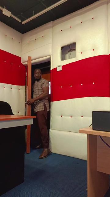 @Ng'inja The Entertainer