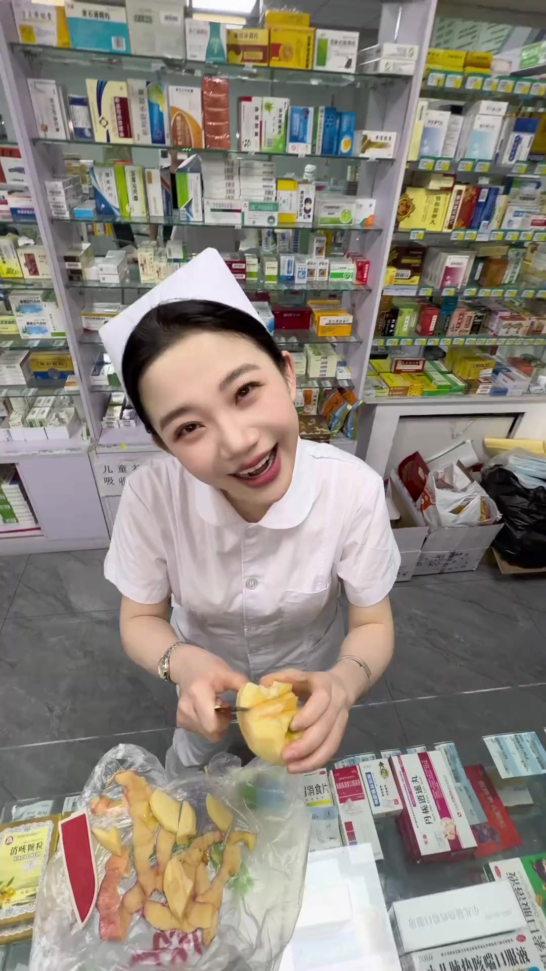 @法  務  部  矯  歪  署