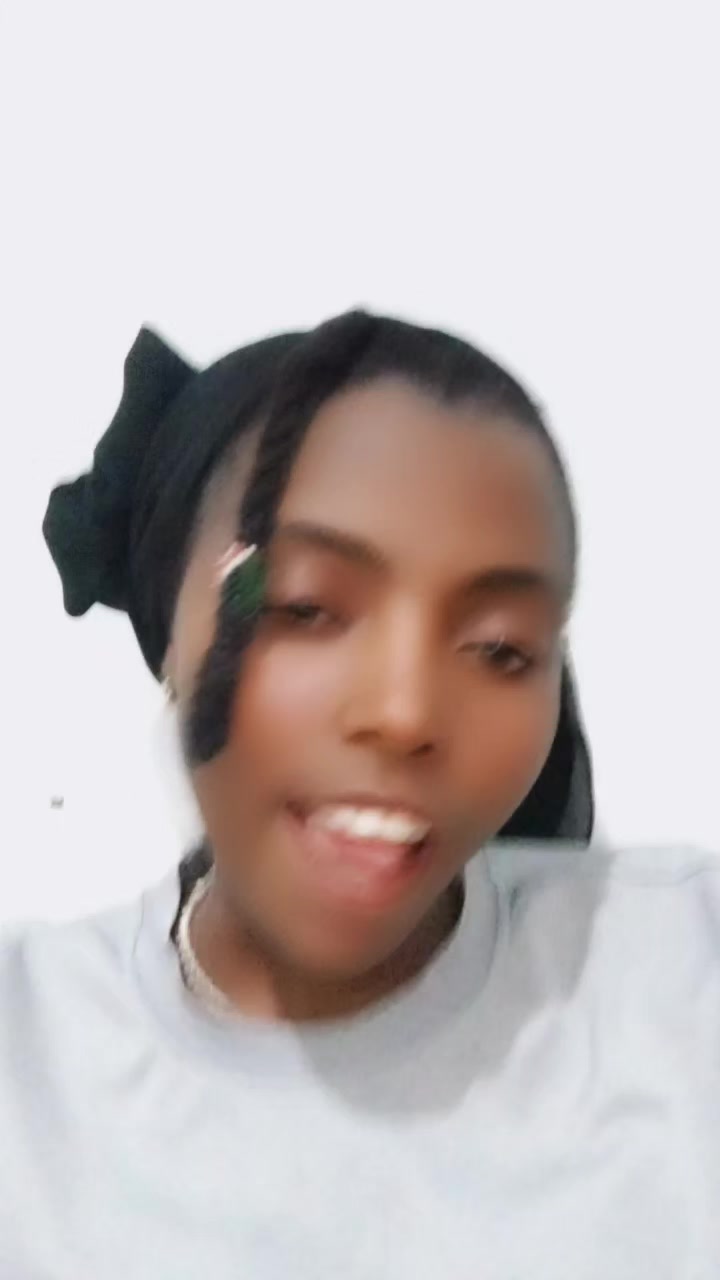 @queen 👑&hearts;️🩷👑