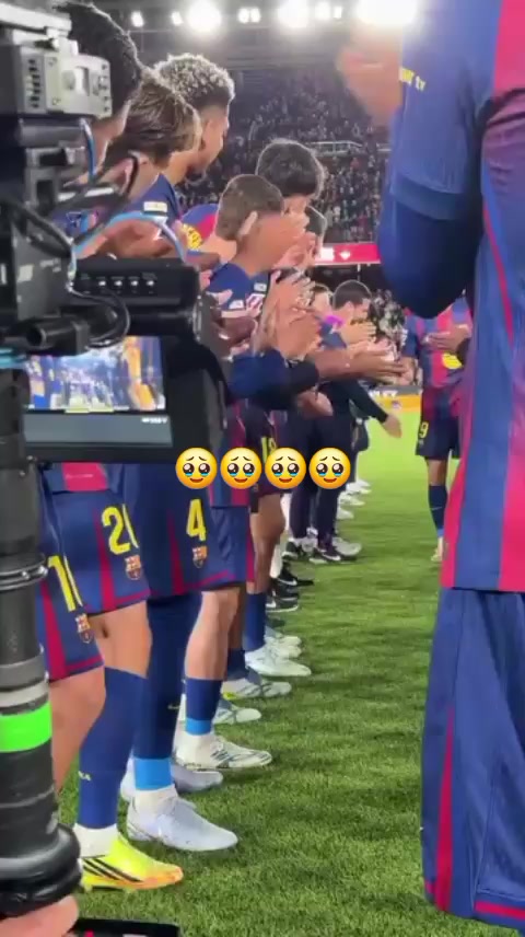 @Tour&eacute;