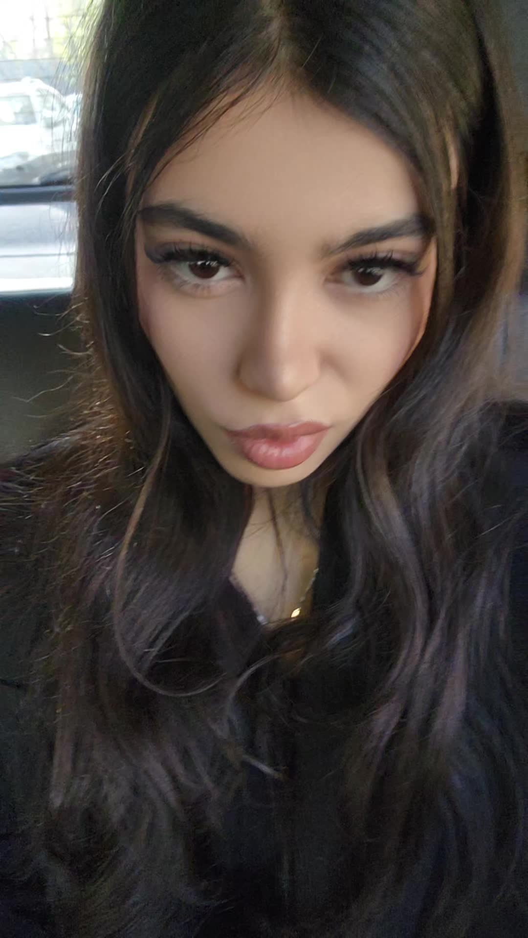 @hipr0w