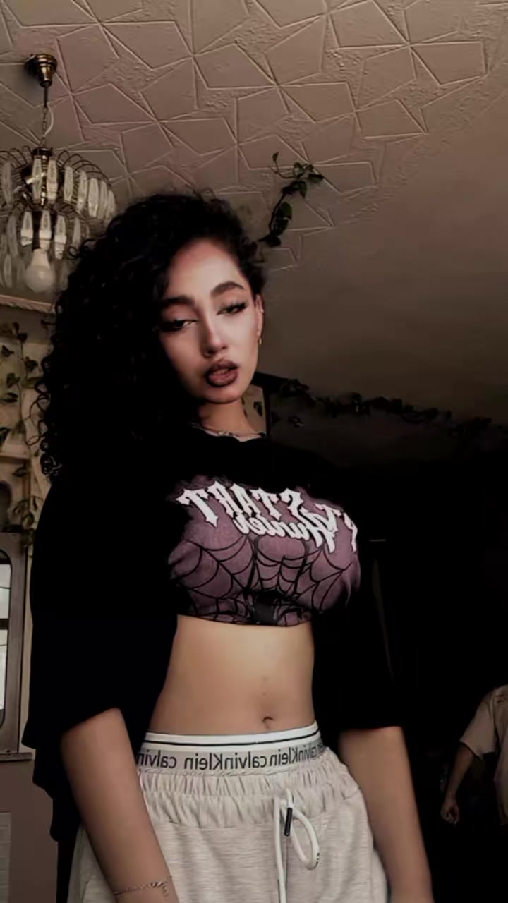 @romi__fer